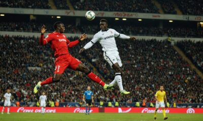 balotelli scores late equalizer